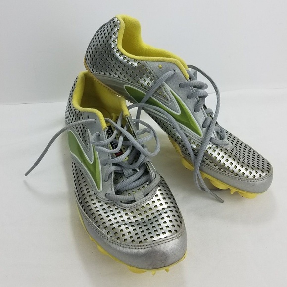 brooks track and field